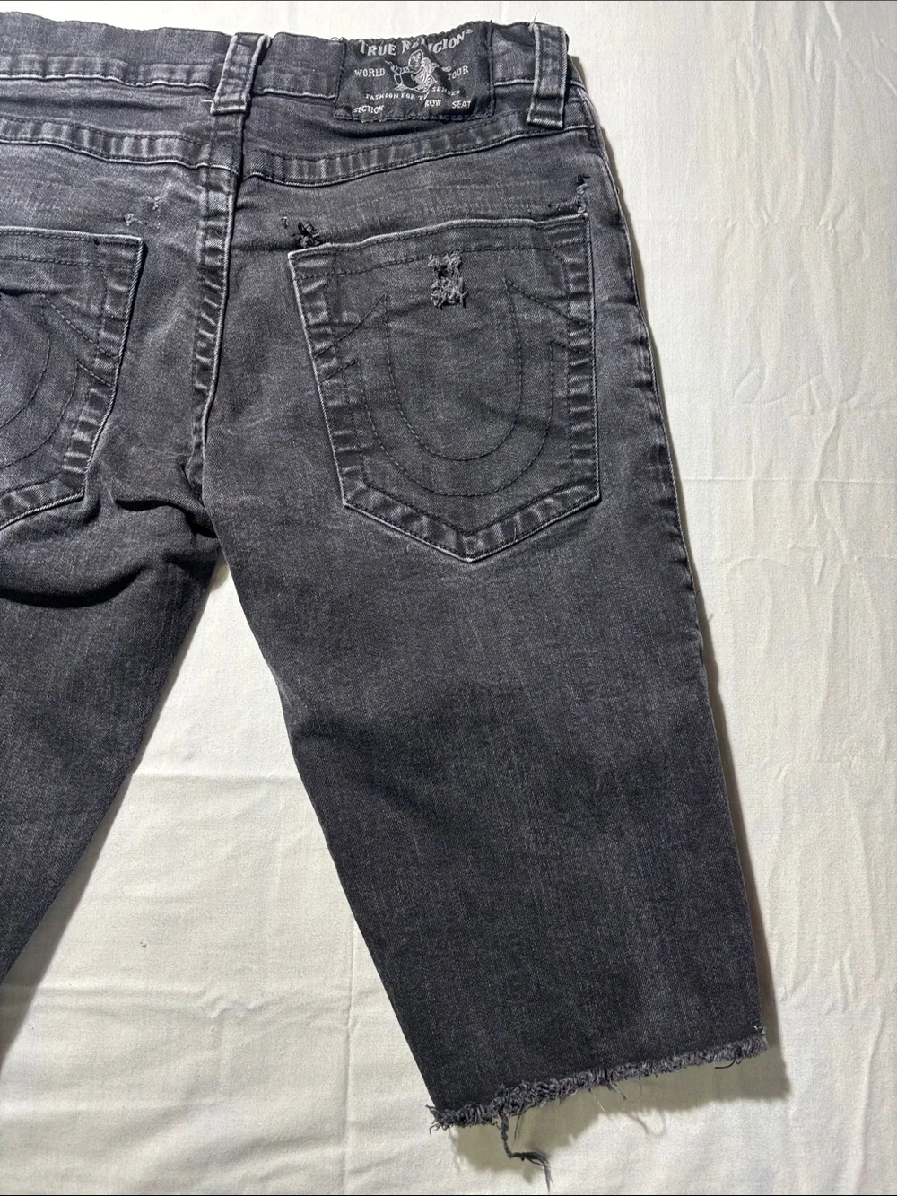 True Religion Ricky Men’s Size 30 Black Distressed Cutoff Denim Shorts